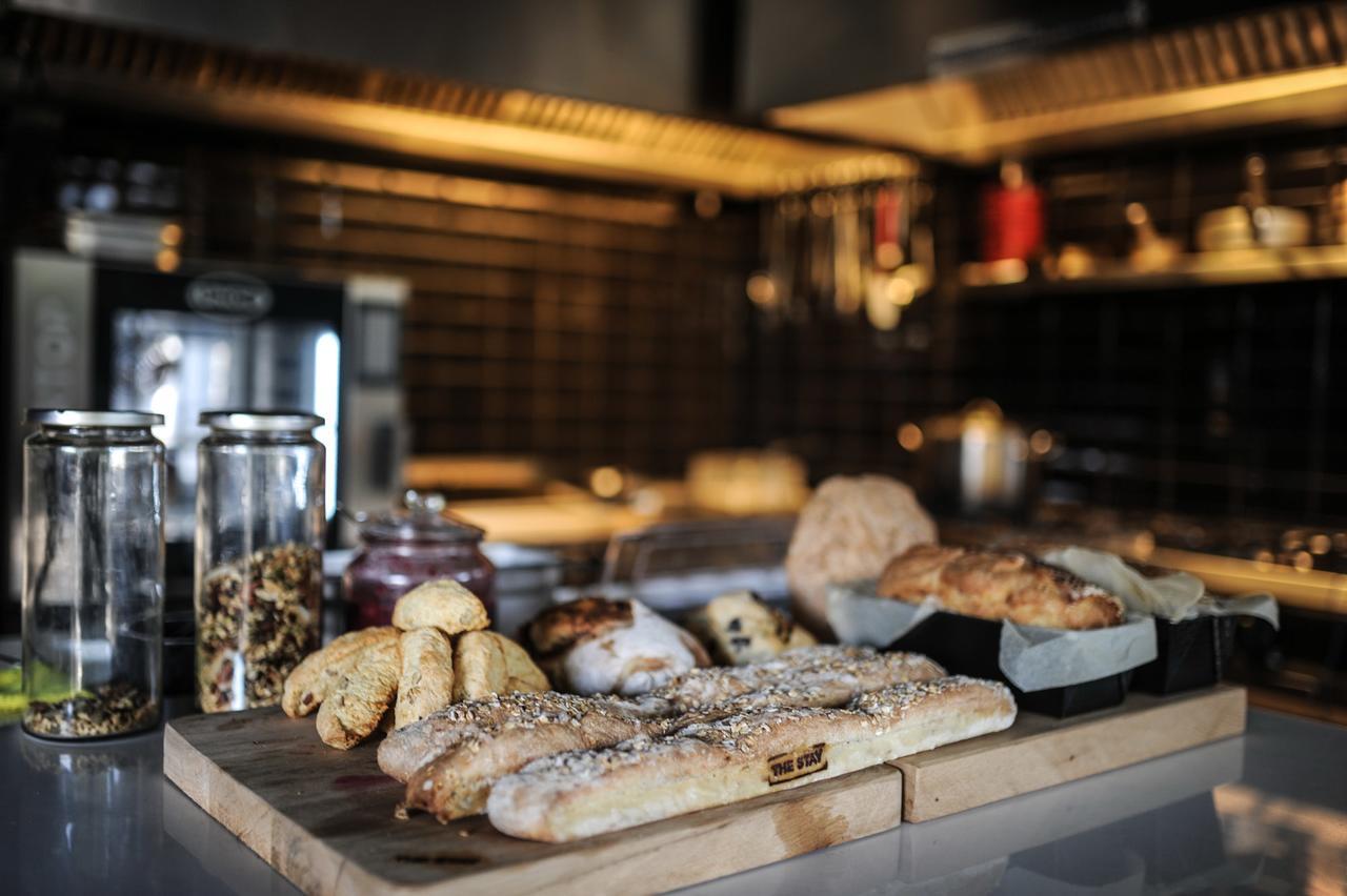 Warehouse By The Stay (Adults Only) อาเลอเจอติ ภายนอก รูปภาพ