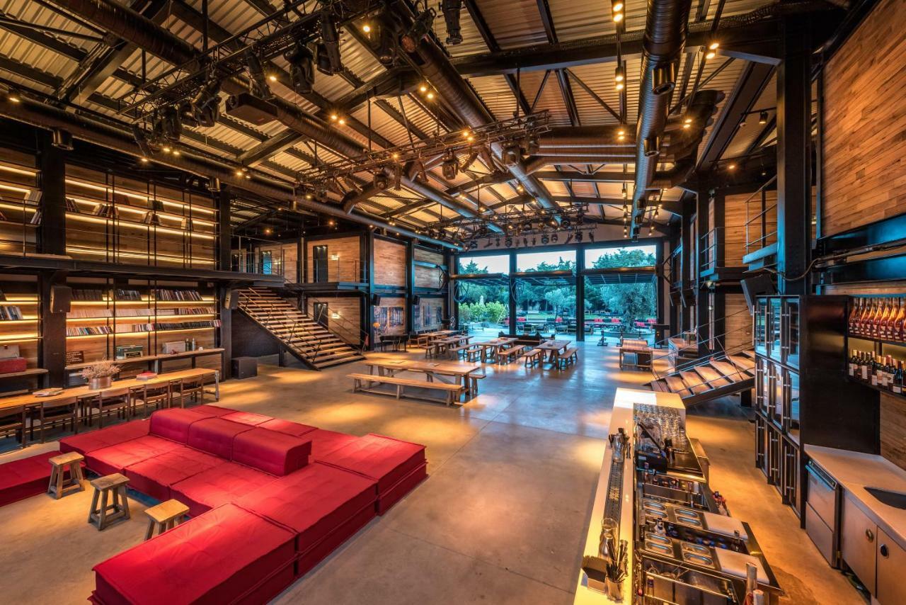 Warehouse By The Stay (Adults Only) อาเลอเจอติ ภายนอก รูปภาพ