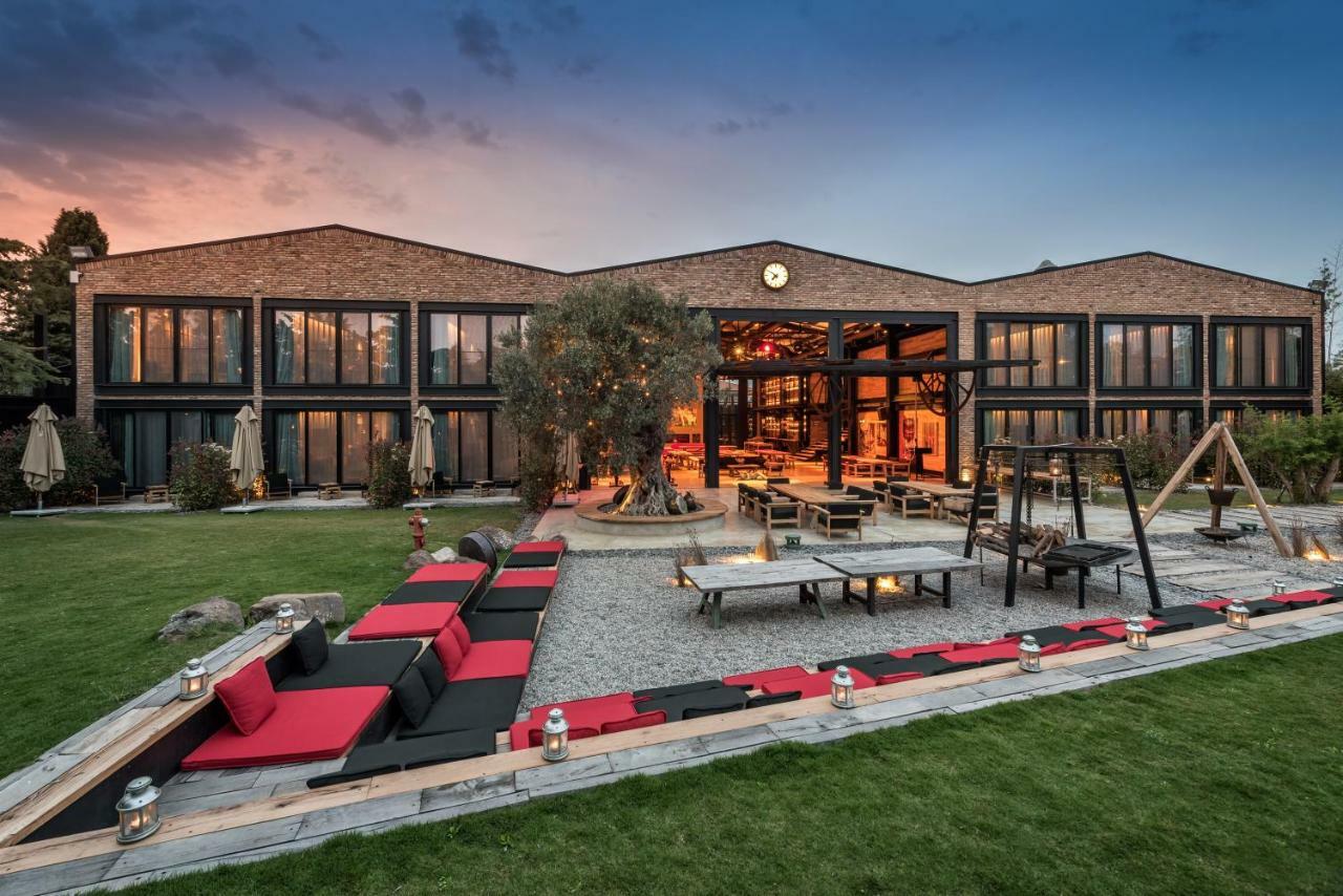 Warehouse By The Stay (Adults Only) อาเลอเจอติ ภายนอก รูปภาพ