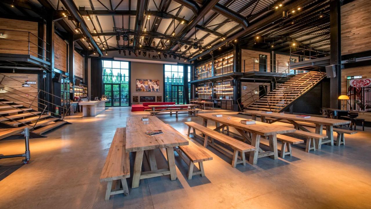 Warehouse By The Stay (Adults Only) อาเลอเจอติ ภายนอก รูปภาพ