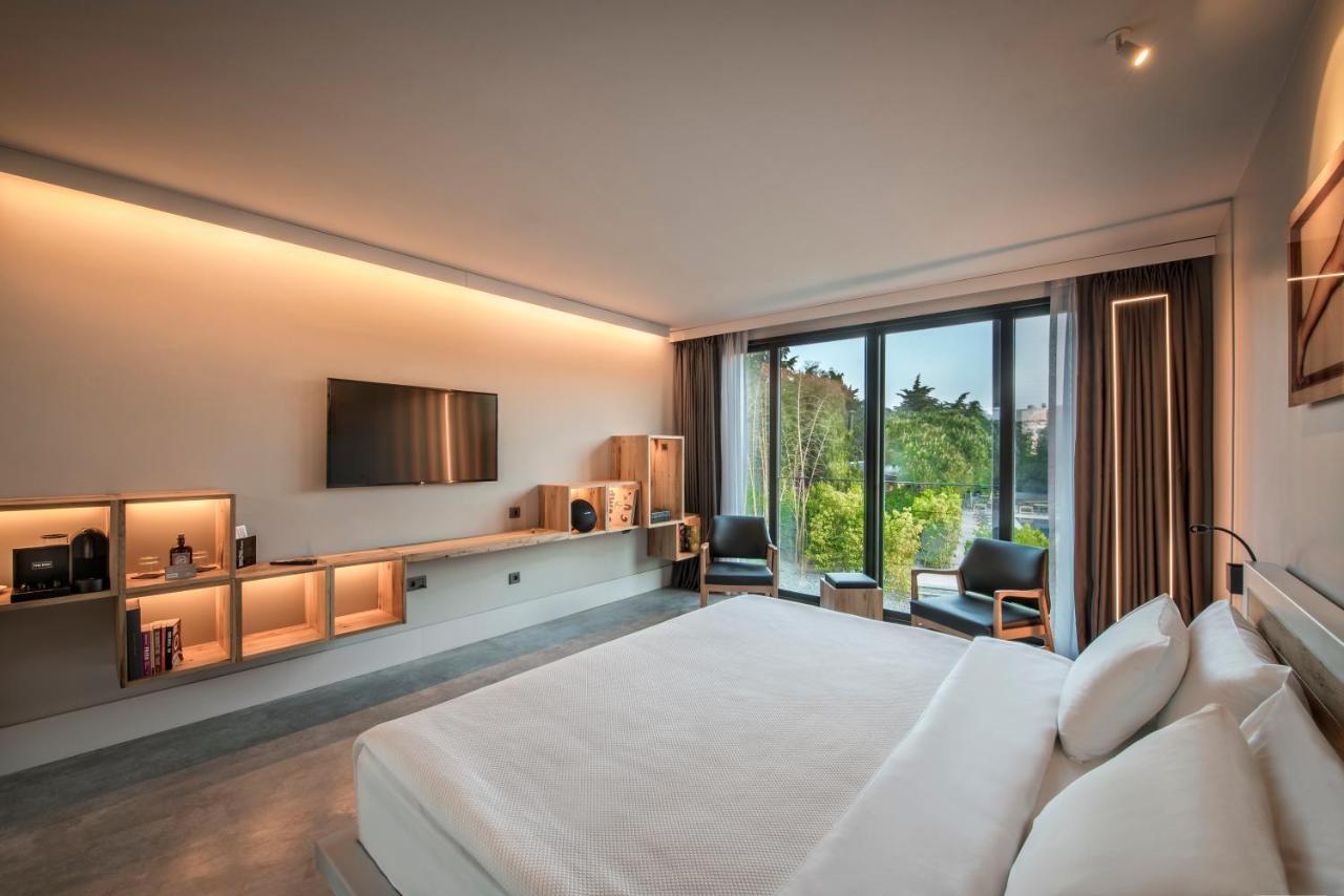 Warehouse By The Stay (Adults Only) อาเลอเจอติ ภายนอก รูปภาพ